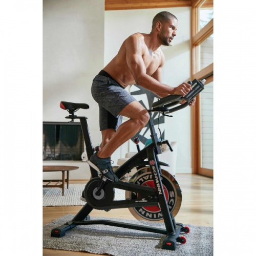 Спинбайк Schwinn IC7 фото 4 Спинбайк Schwinn IC7 фото 4