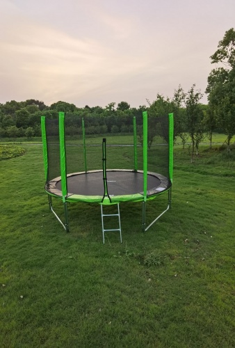 Батут FunFit 8 FT 252 см PRO зеленый фото 6 Батут FunFit 8 FT 252 см PRO зеленый фото 6